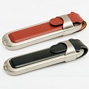 Memory stick-uri USB promotionale cu capac protector din piele naturala - CM1018 Memory stick-uri USB promotionale cu capac protector din piele naturala - CM1018